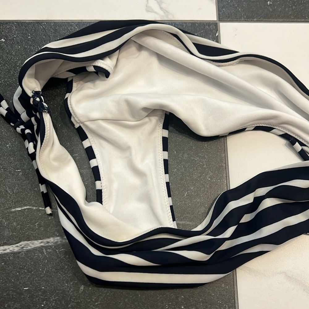 Gap Navy/White Striped Bikini M (top) L (bottoms) - Picture 4 of 6